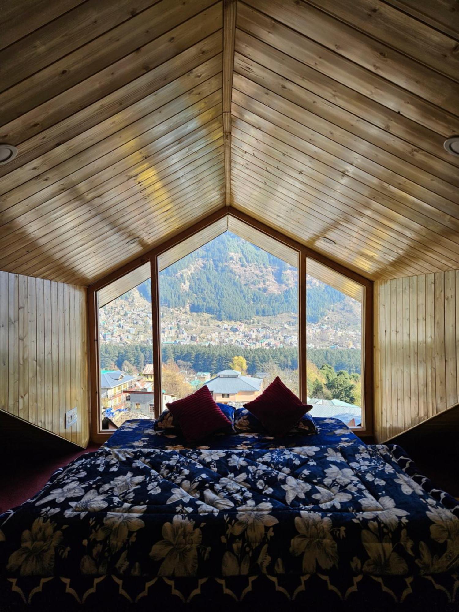 The Pineapple Home Manali  Exterior photo